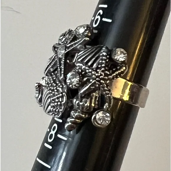 Seashell Beach Motif Silver Tone with rhinestones Ring sz 7 - Picture 4 of 12